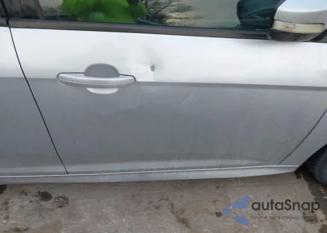 2015 Ford Focus Se из США, поврежденный, VIN 1FADP3F23FL313838